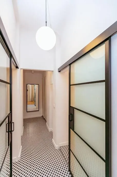 Charming Apartment Next To The Old Town! Varsovie